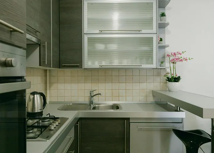 Ladenta Apartman***