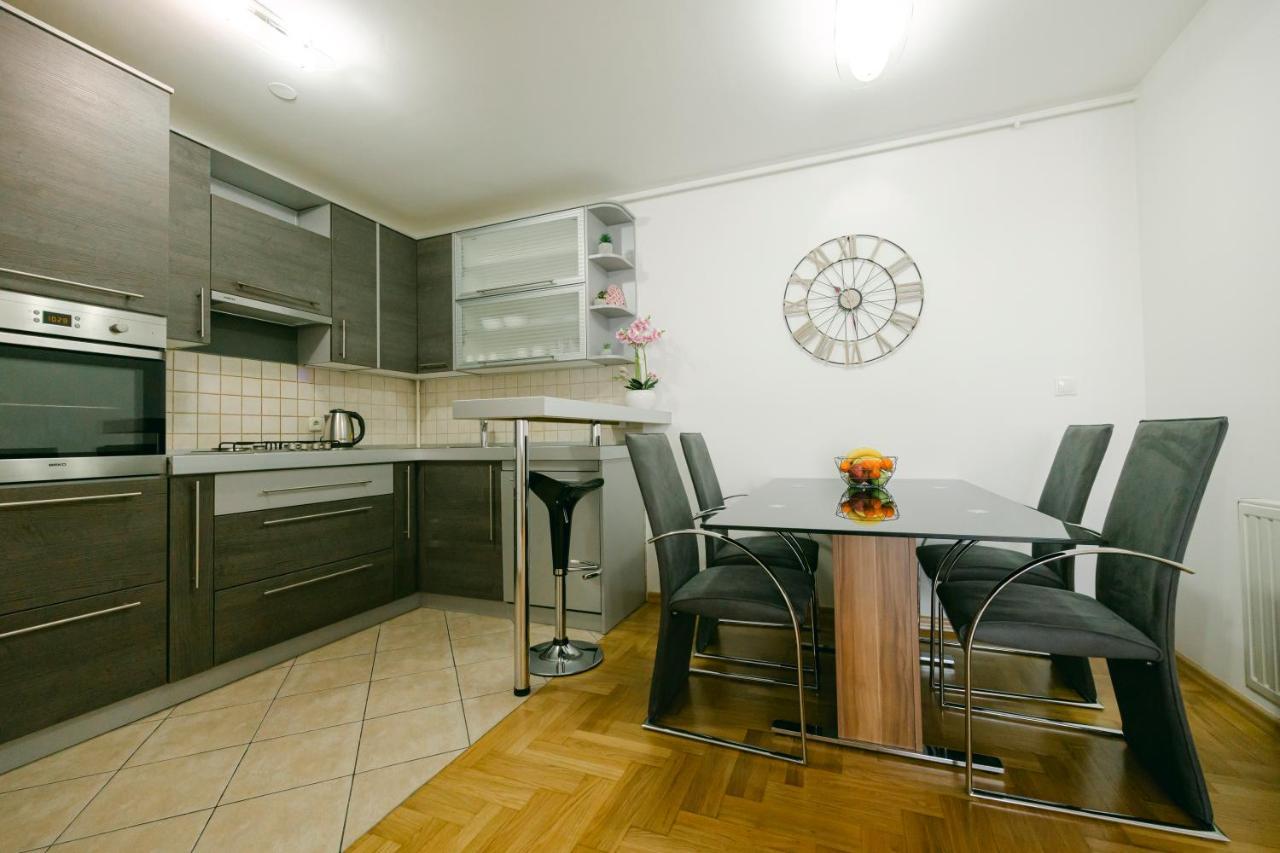Appartamento Ladenta Apartman***